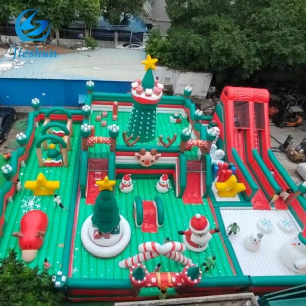 Large Inflatable Playground Inflatable christmas tree gifts trampoline Amusement Outdoor Theme Park bouncy castle For Children